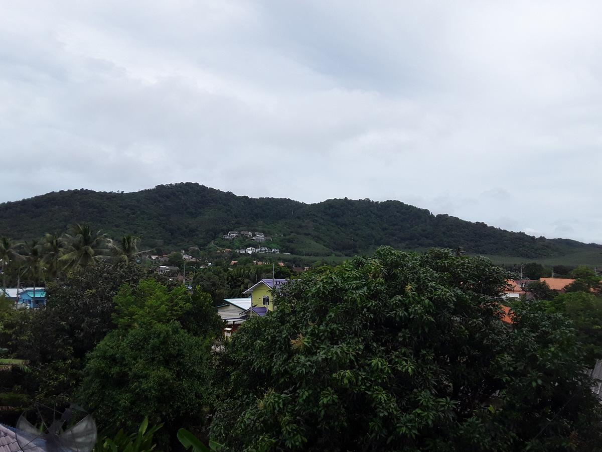 Saiyuan Guesthouse Rawai Værelse billede